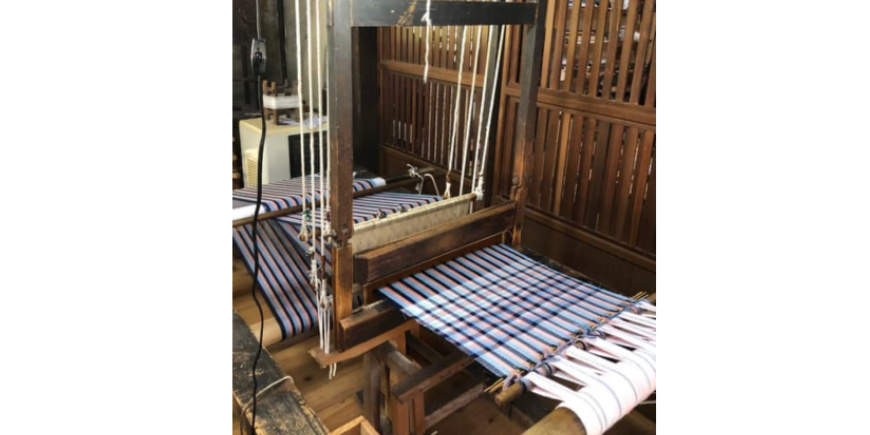 Try your hand at weaving at Ikeda-Machiya Regional Museum