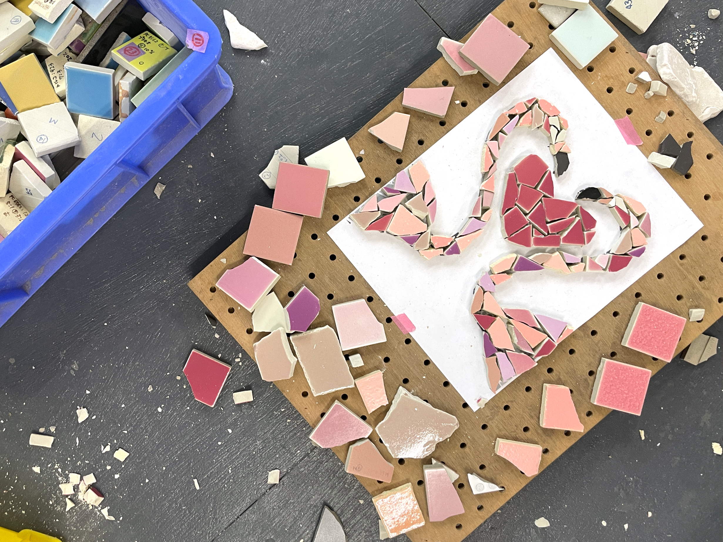 モザイクタイルアート体験