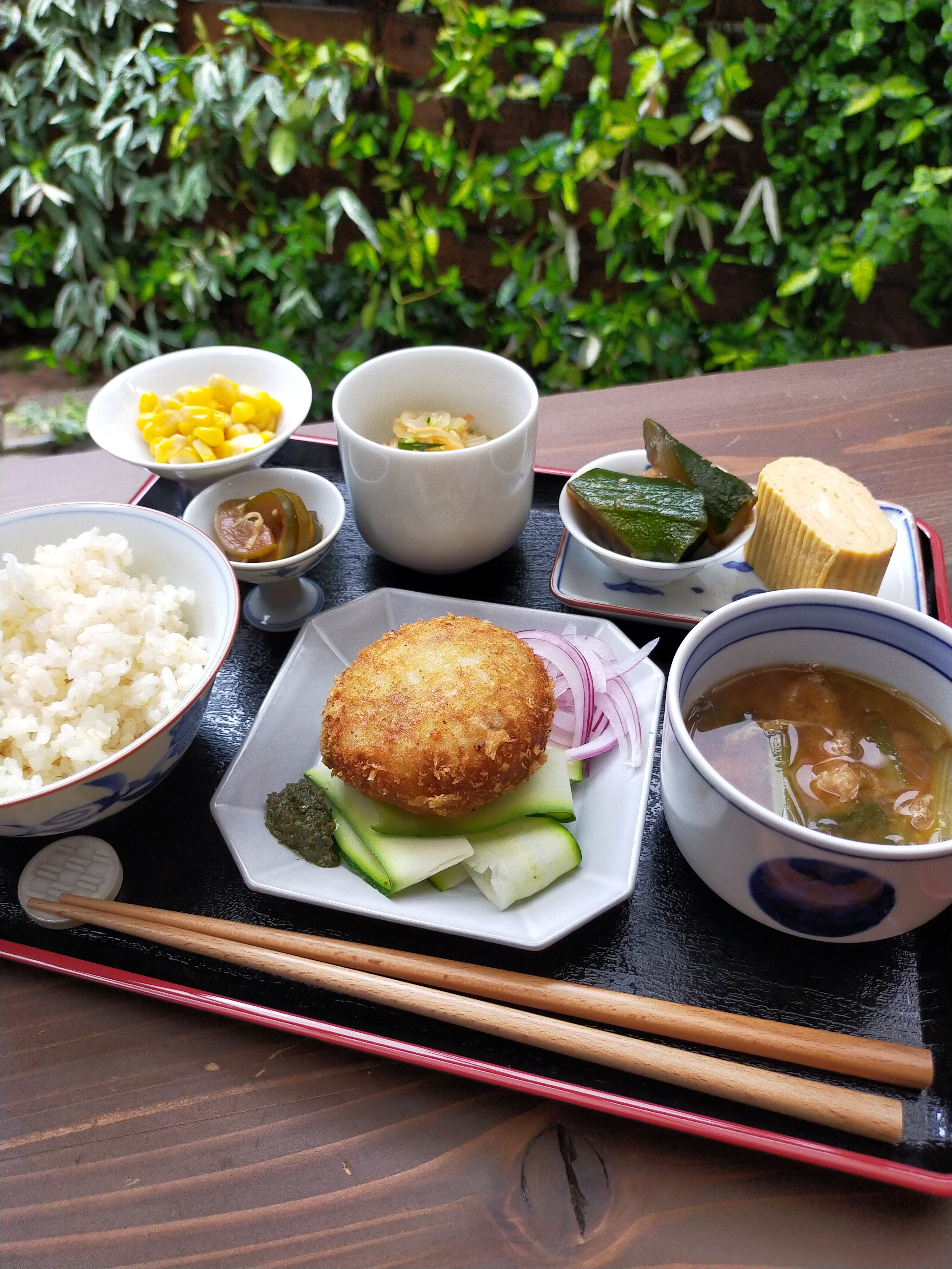 ストラップ作り美味しいランチ付き