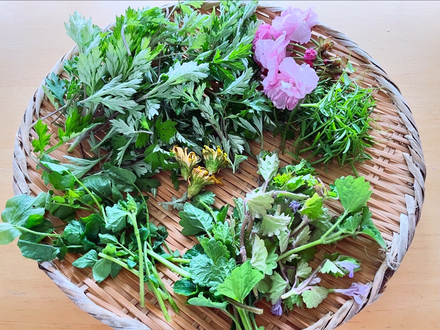ハーブ湯薬を使ったシロダーラ60分