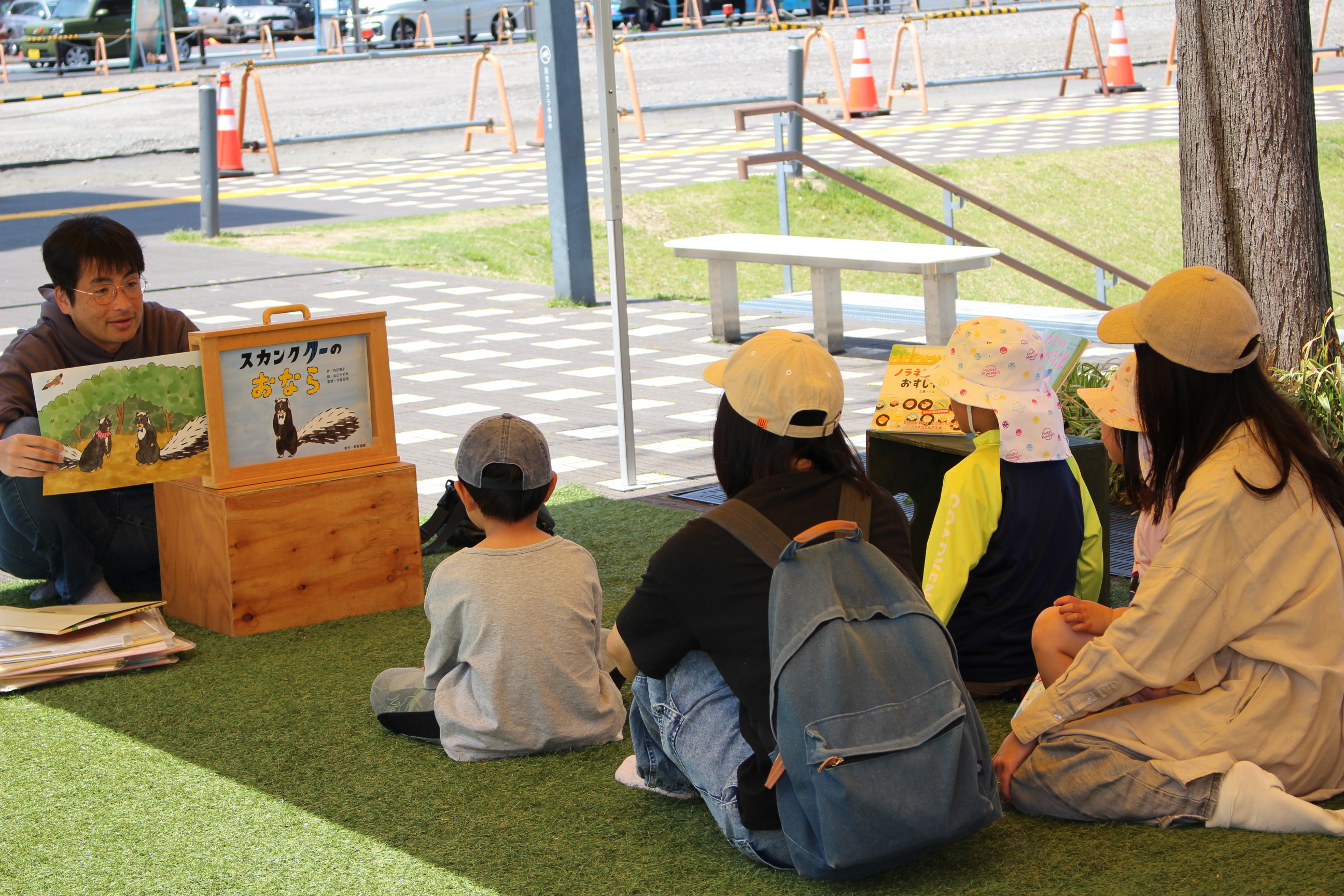 YONDAY BOOK ピクニック